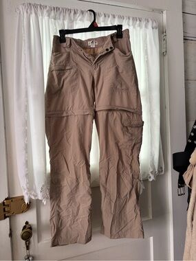 Women’s Convertible Cargo Pants
